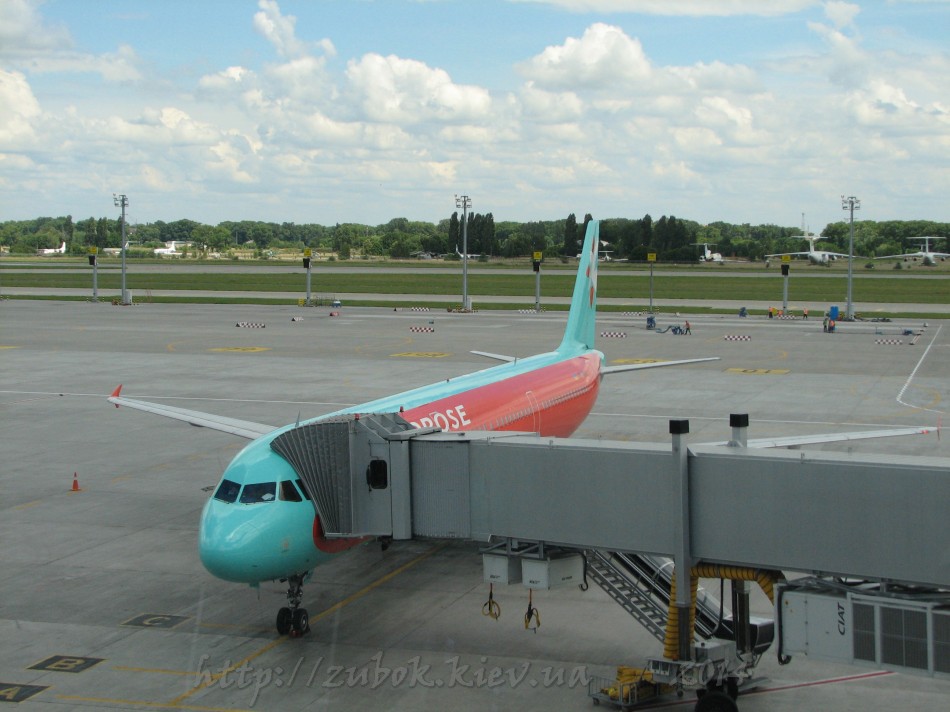  Airbus-321   